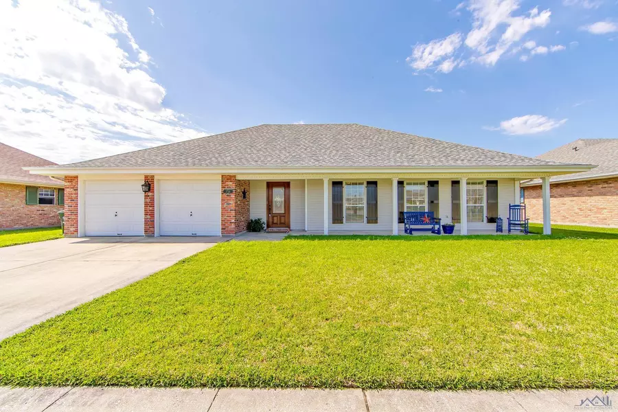 1720 Harvest Dr, Houma, LA 70360