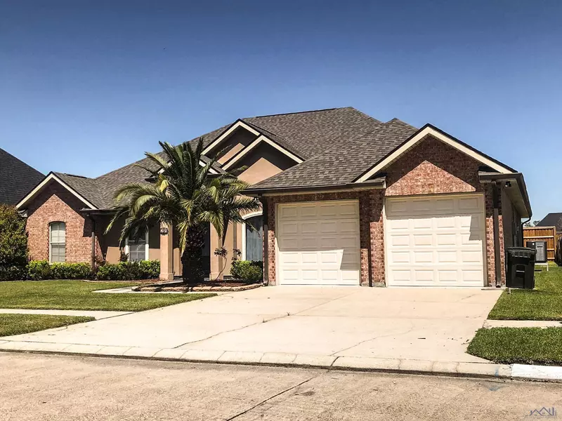 251 Terra Cane Drive, Houma, LA 70360