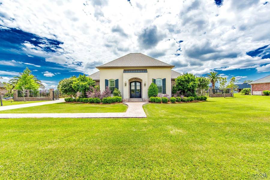 4312 Hwy 311, Houma, LA 70360