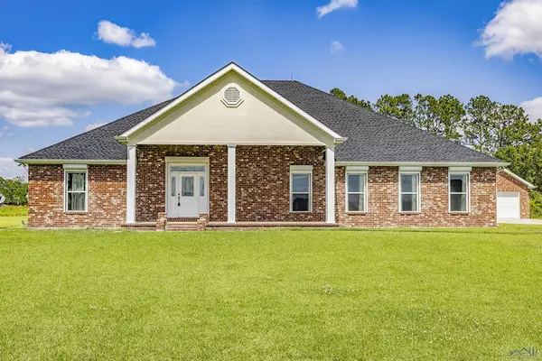 Schriever, LA 70395,247 Norwood Dr