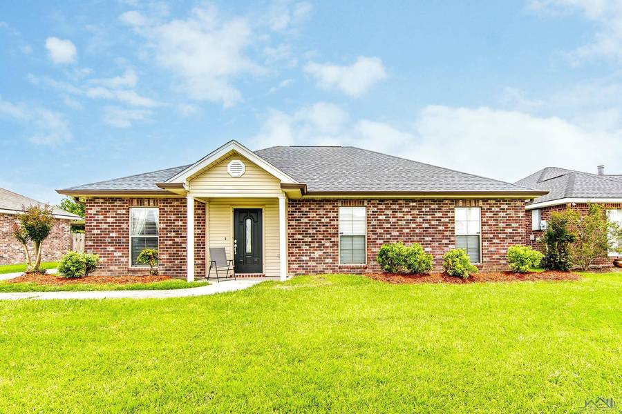 2507 Pineridge Street, Thibodaux, LA 70301