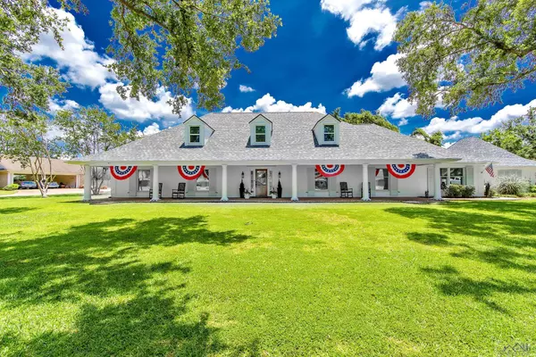 417 Country Club Boulevard, Thibodaux, LA 70301