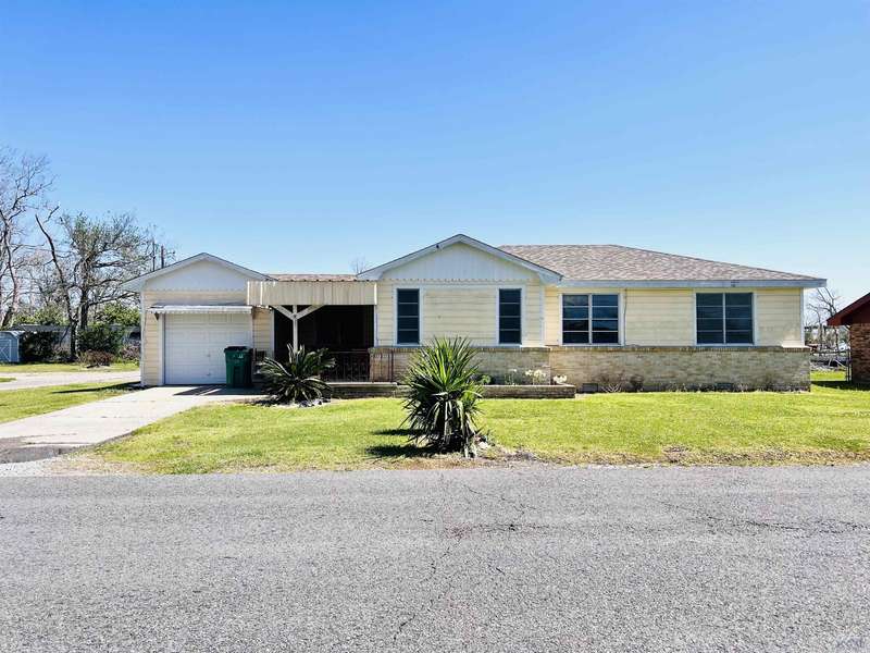 137 St Ann, Raceland, LA 70394