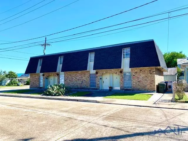 802 Point St, Houma, LA 70360