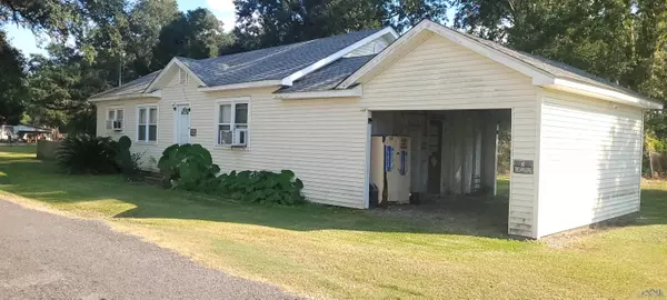 105 Post Office Street, Belle Rose, LA 70341