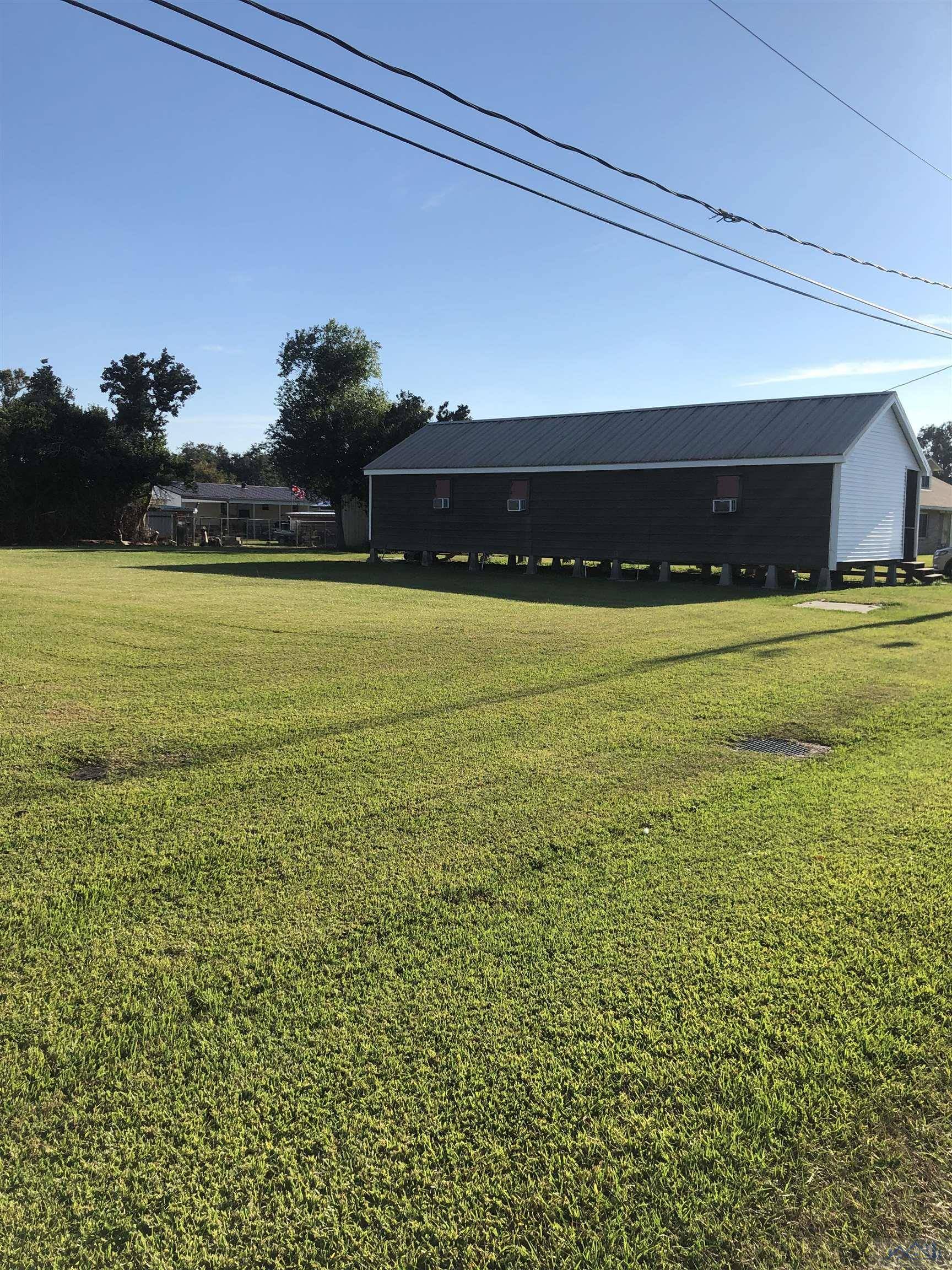 Lockport, LA 70374,1003 School St