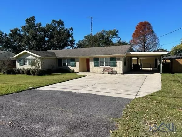 Thibodaux, LA 70301,400 Camellia Dr