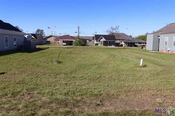 Lot 9 S Iberville Ave, Gonzales, LA 70737