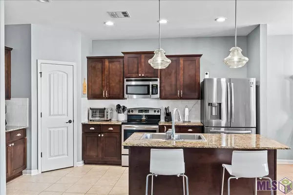 Denham Springs, LA 70726,10573 Braves Ave