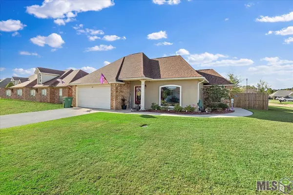 26439 Maplewood Dr, Denham Springs, LA 70726