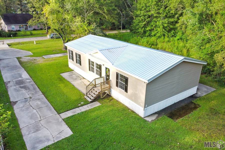 11173 Tupelo St, Denham Springs, LA 70726