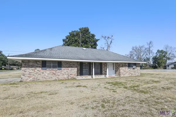 59030 Belleview Dr, Plaquemine, LA 70764