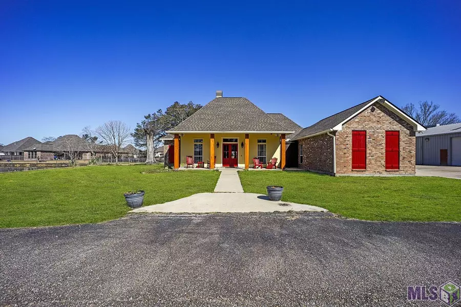 7295 Jeane Ln, Denham Springs, LA 70706