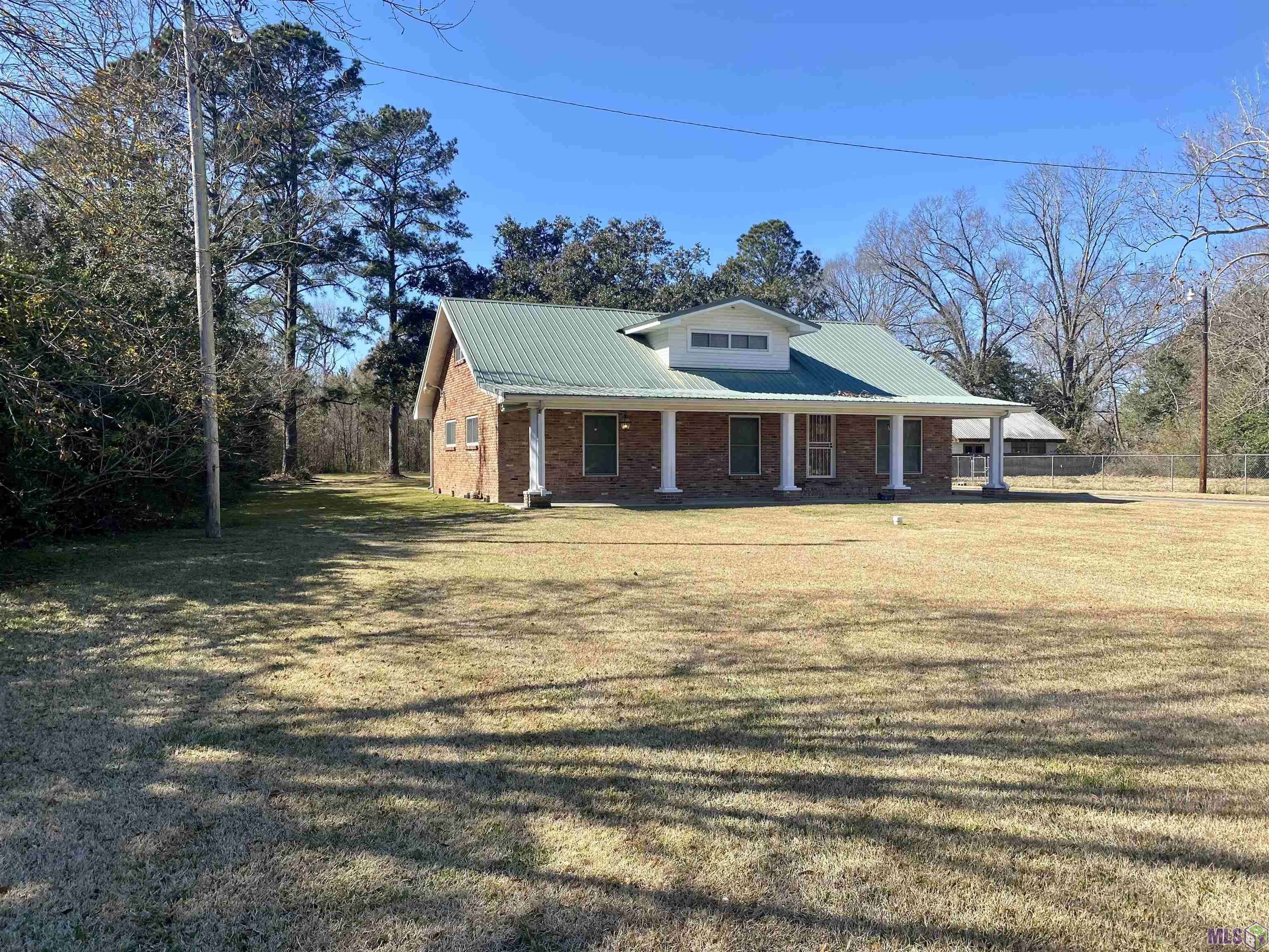 4305 N Sherwood Forest Dr, Baton Rouge, LA 70814