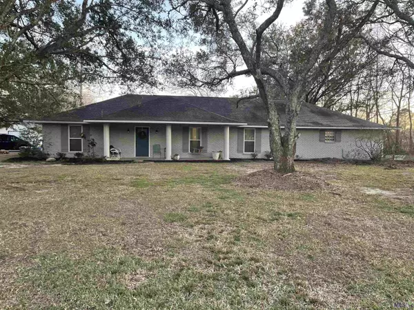 42077 Jamie Rd, Prairieville, LA 70769