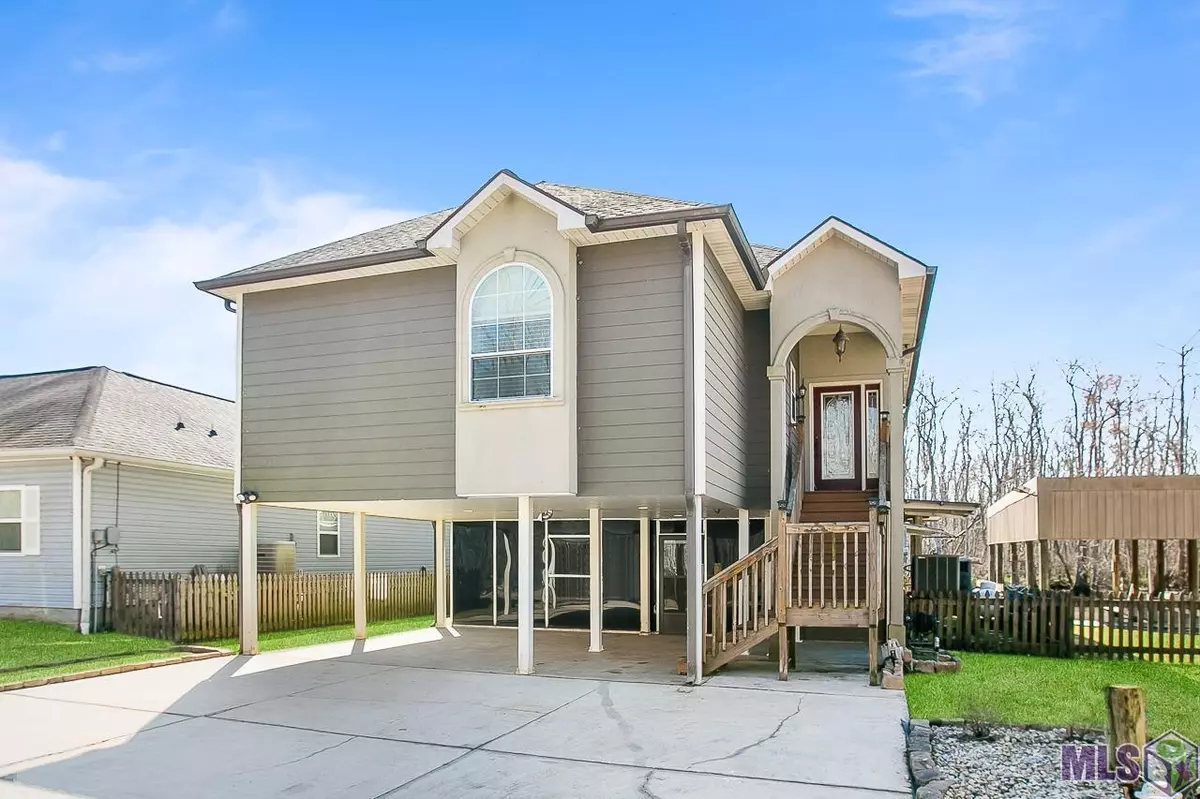 Maurepas, LA 70449,23366 Chene Blanc Ln