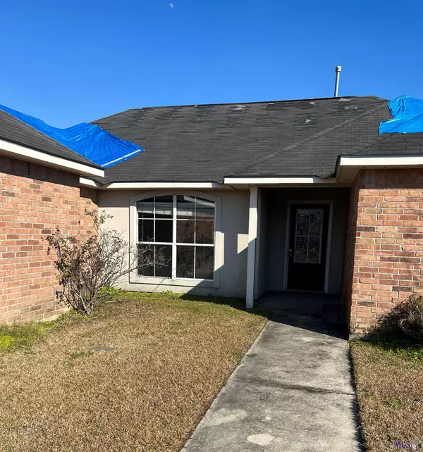 5212 Seneca, Darrow, LA 70725
