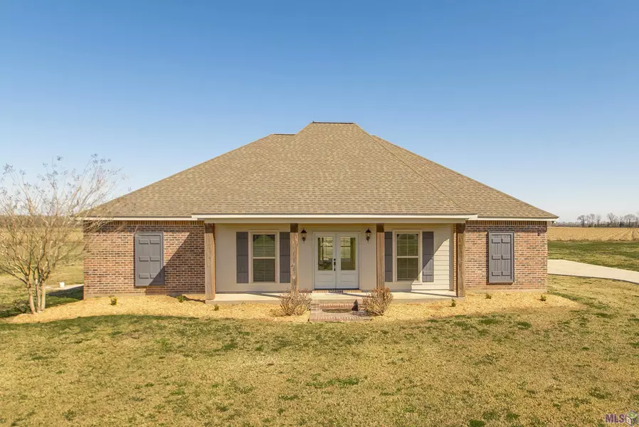 1816 Maringouin Rd East, Maringouin, LA 70757