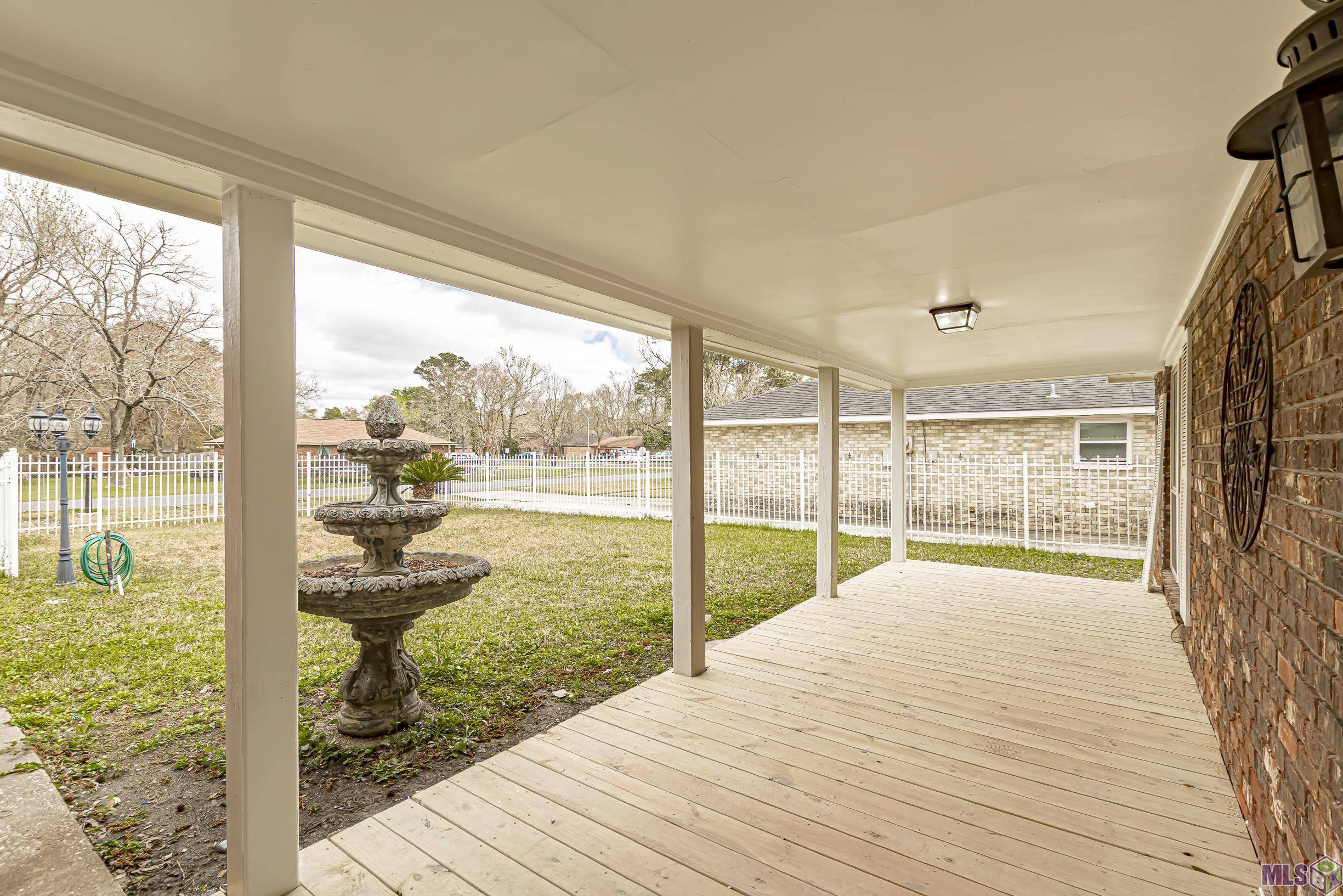 Baton Rouge, LA 70819,16626 London Ave