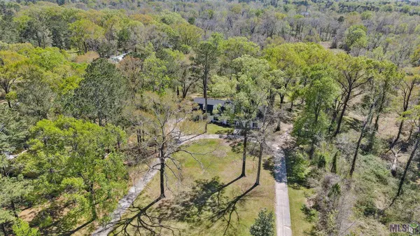 Greenwell Springs, LA 70739,13420 Triple B Rd