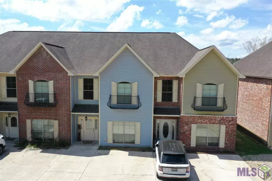 24115 Chateau De Chene Blvd, Walker, LA 70785