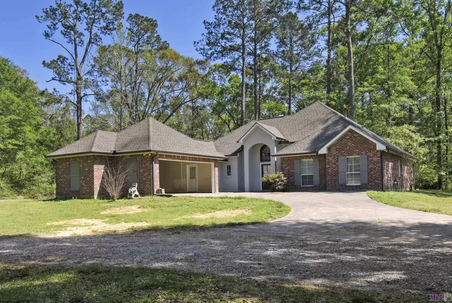 9464 Springfield Rd, Denham Springs, LA 70706