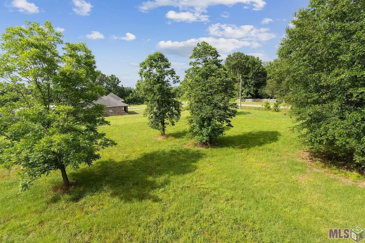 Zachary, LA 70791,15313 Joor Rd