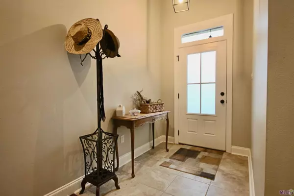 Belle Chasse, LA 70037,228 Hidden Cypress Dr