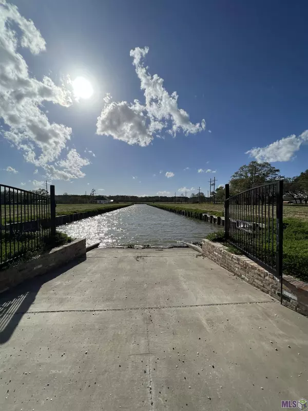 Pierre Part, LA 70339,106 Michel Rd