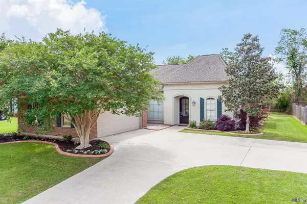 6297 Sandy Creek Ln, Zachary, LA 70791