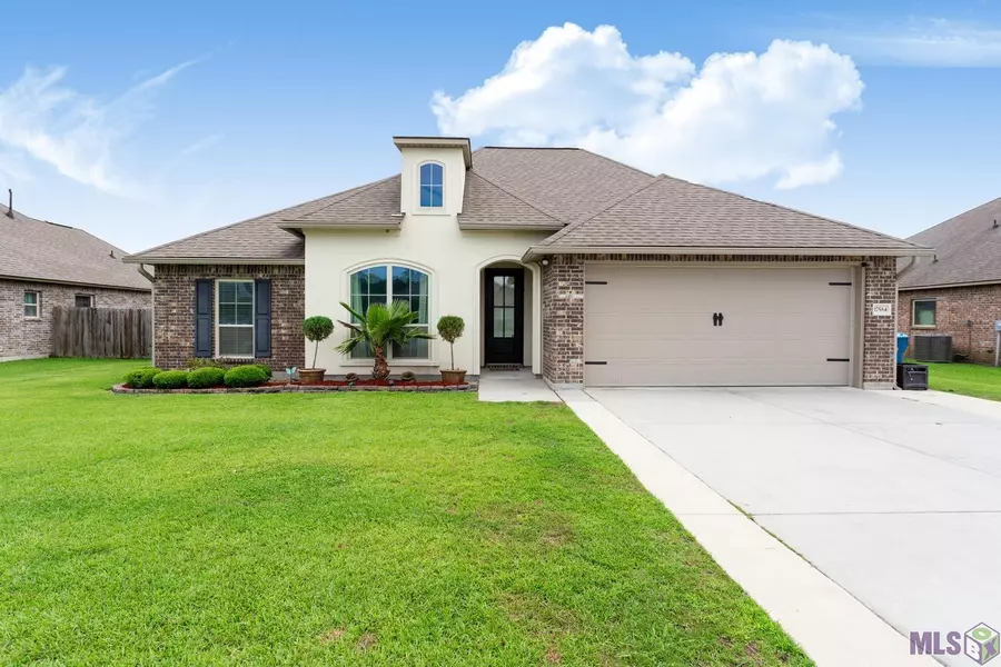 17584 Golden Eagle Dr, Prairieville, LA 70769