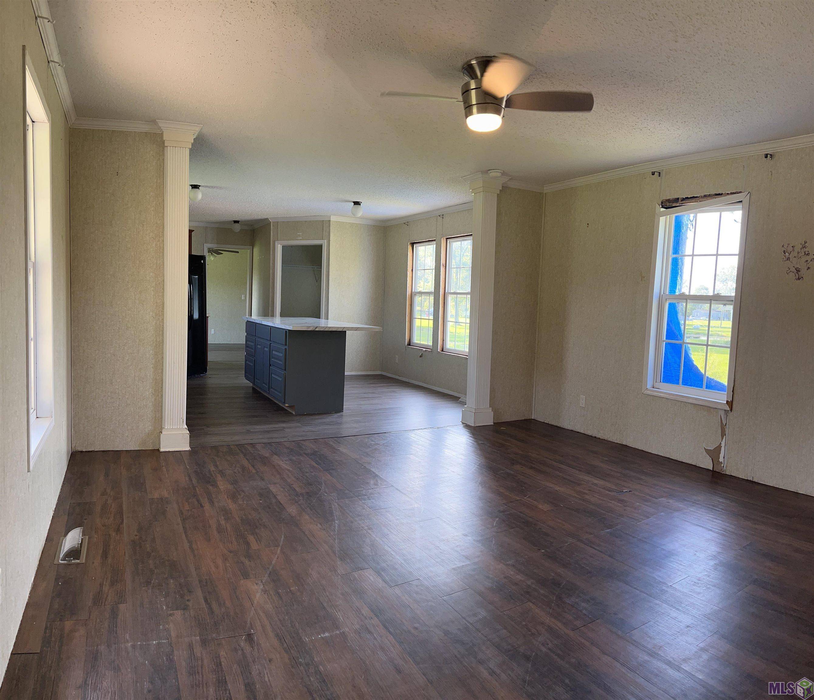 Gonzales, LA 70737,15037 Claude-michael Rd
