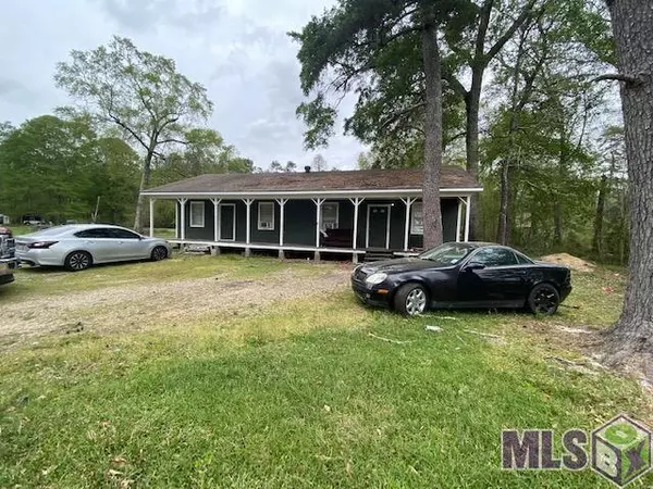 10067 Magnolia Rd, Denham Springs, LA 70726