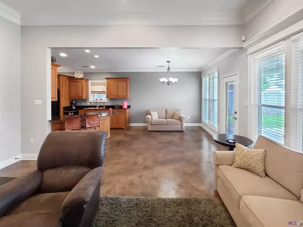 Prairieville, LA 70769,36382 Desoto St