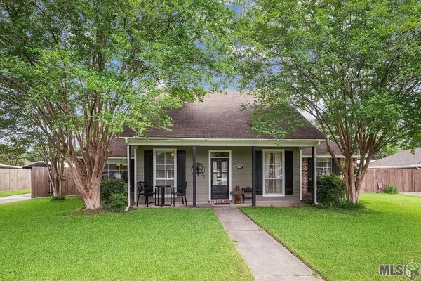 3987 Karen Elizabeth Dr, Zachary, LA 70791