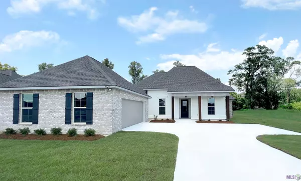 4524 Bayou Plantation Dr, Addis, LA 70710