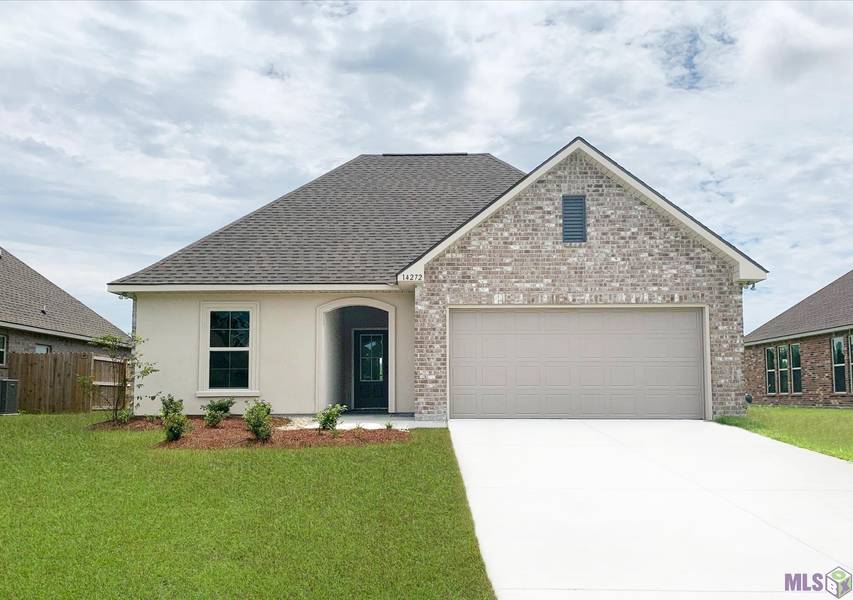 14272 Impala Run Ct, Denham Springs, LA 70726