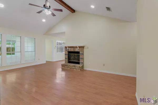 Prairieville, LA 70769,18540 White Oak Dr