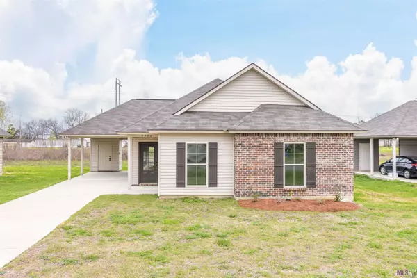 3382 Red Hat Rd, Brusly, LA 70719