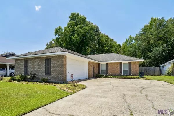 10957 Carmel Dr, Baton Rouge, LA 70818