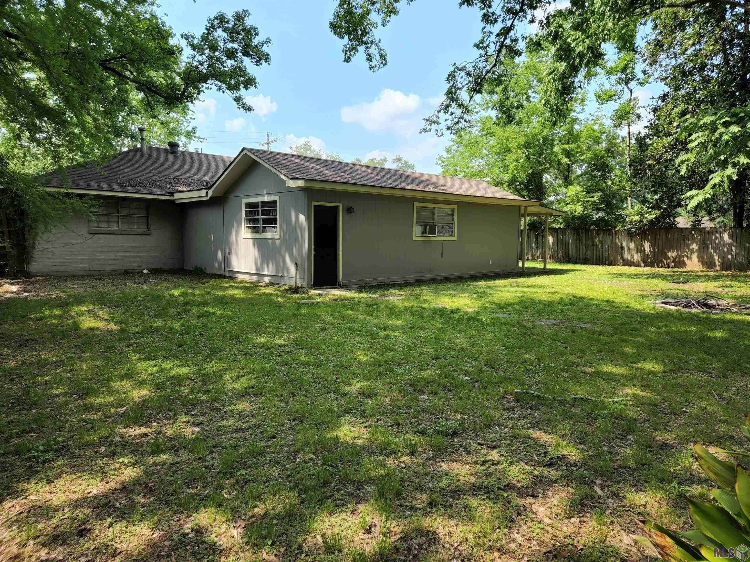 Baton Rouge, LA 70816,12142 Gebhart Dr