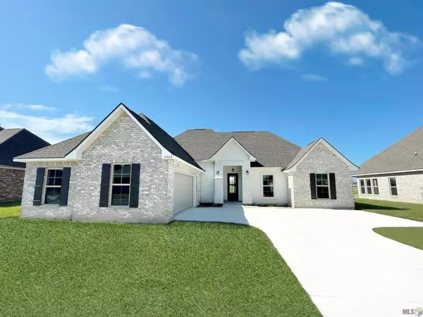 4583 Bayou Plantation Dr, Addis, LA 70710