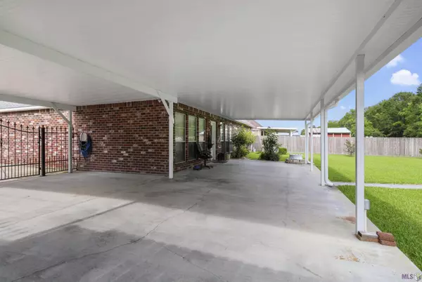 Walker, LA 70785,13384 Arnold Rd