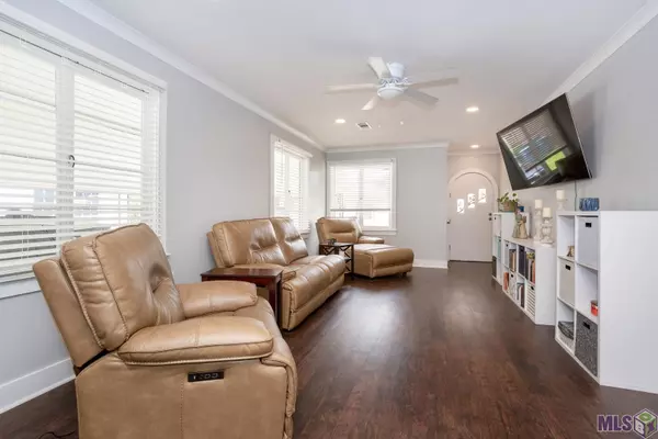 Port Allen, LA 70767,423 Avenue E