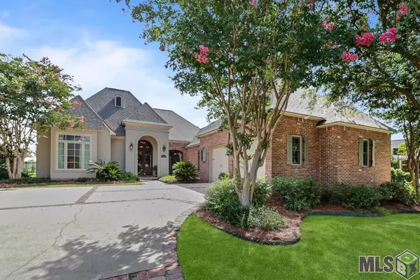 2315 S Turnberry Ave, Zachary, LA 70791