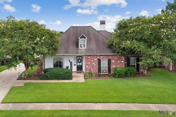 3934 Lake Ct, Zachary, LA 70791