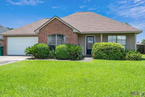 13454 Wynnewood Ave, Denham Springs, LA 70726