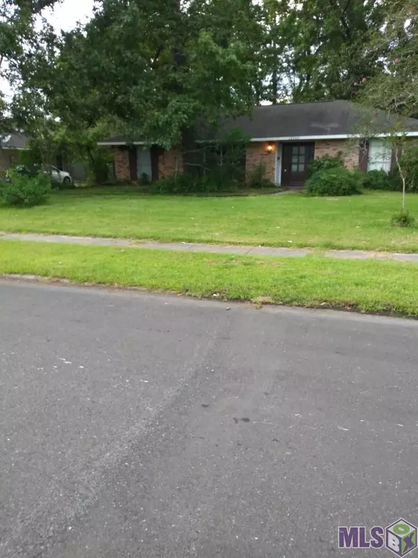 Baton Rouge, LA 70815,12245 Parkwood Dr