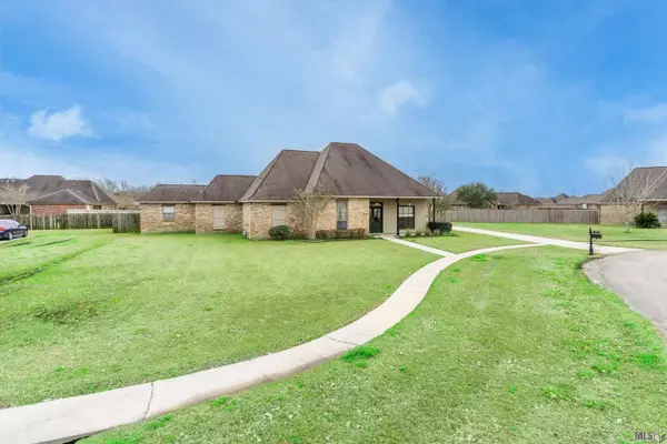 Addis, LA 70710,3309 River Landing Dr