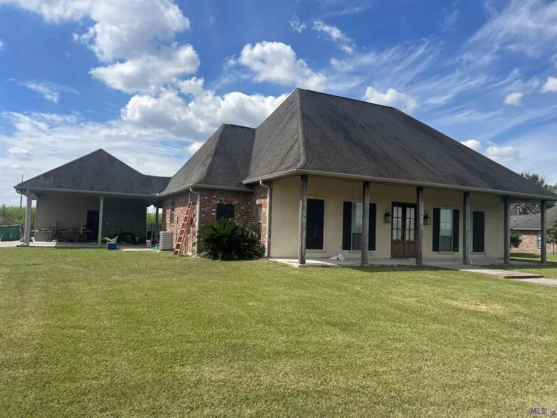 25256 C Tenant Rd, Plaquemine, LA 70764